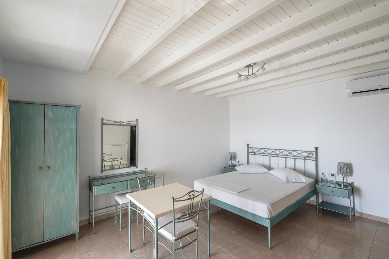 Apollon Village Hotel 아나피 외부 사진